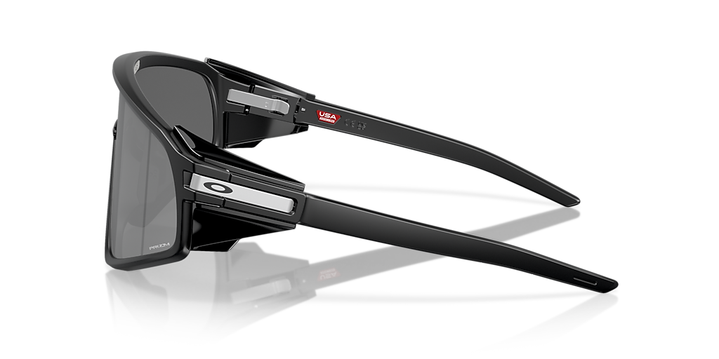 OO9404 Latch Panel Oakley Black L