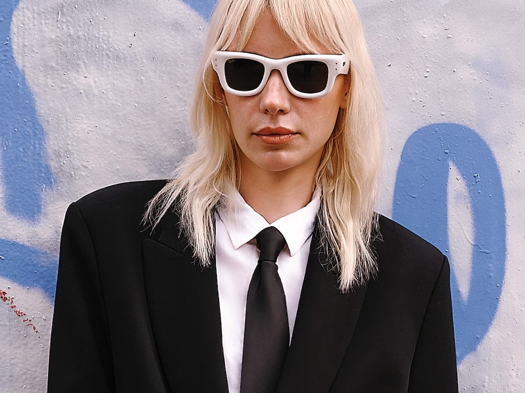 RB4940 Wayfarer Puffer Ray-Ban White/Black M