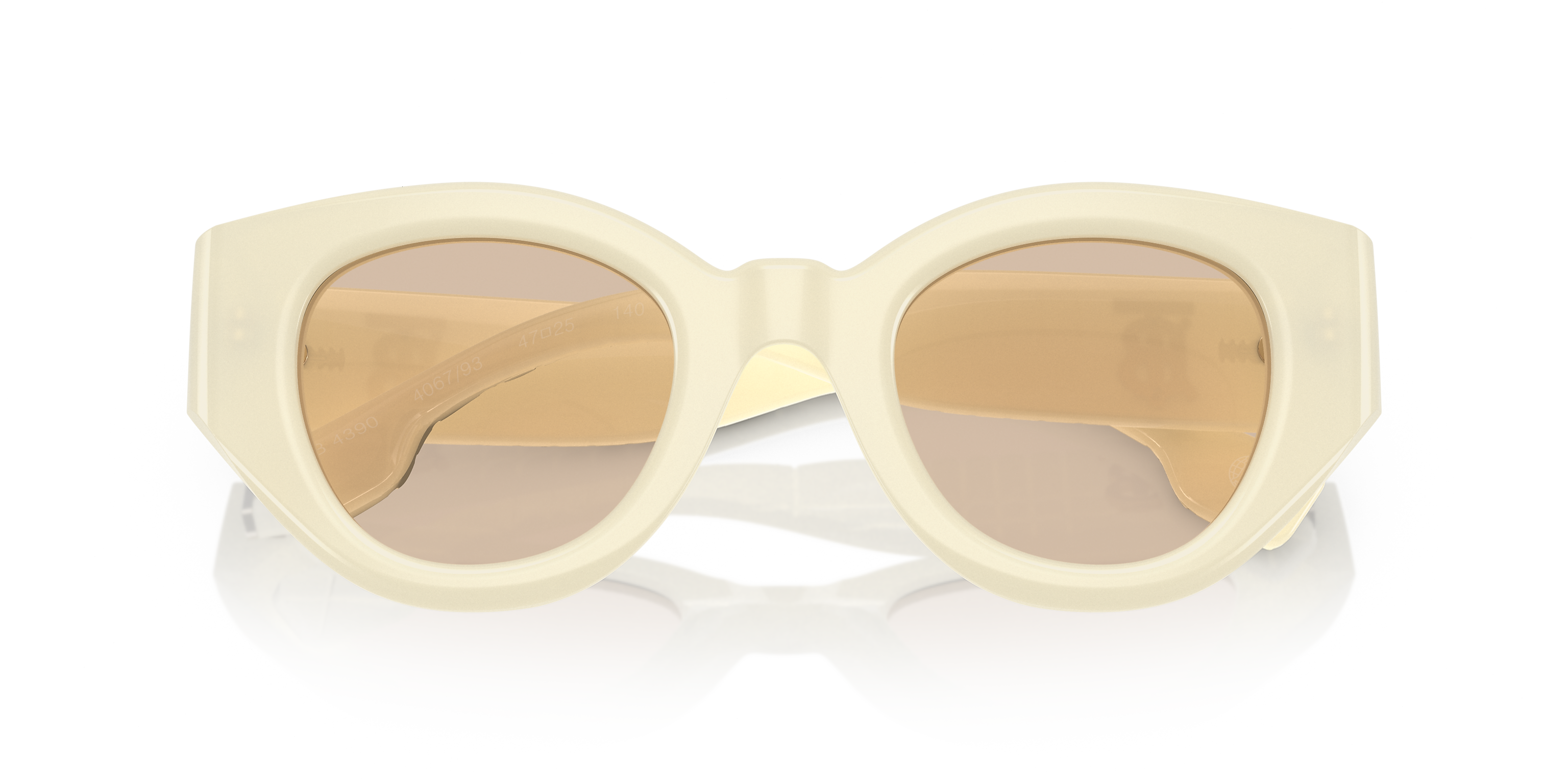 BE4390 Burberry White/Brown