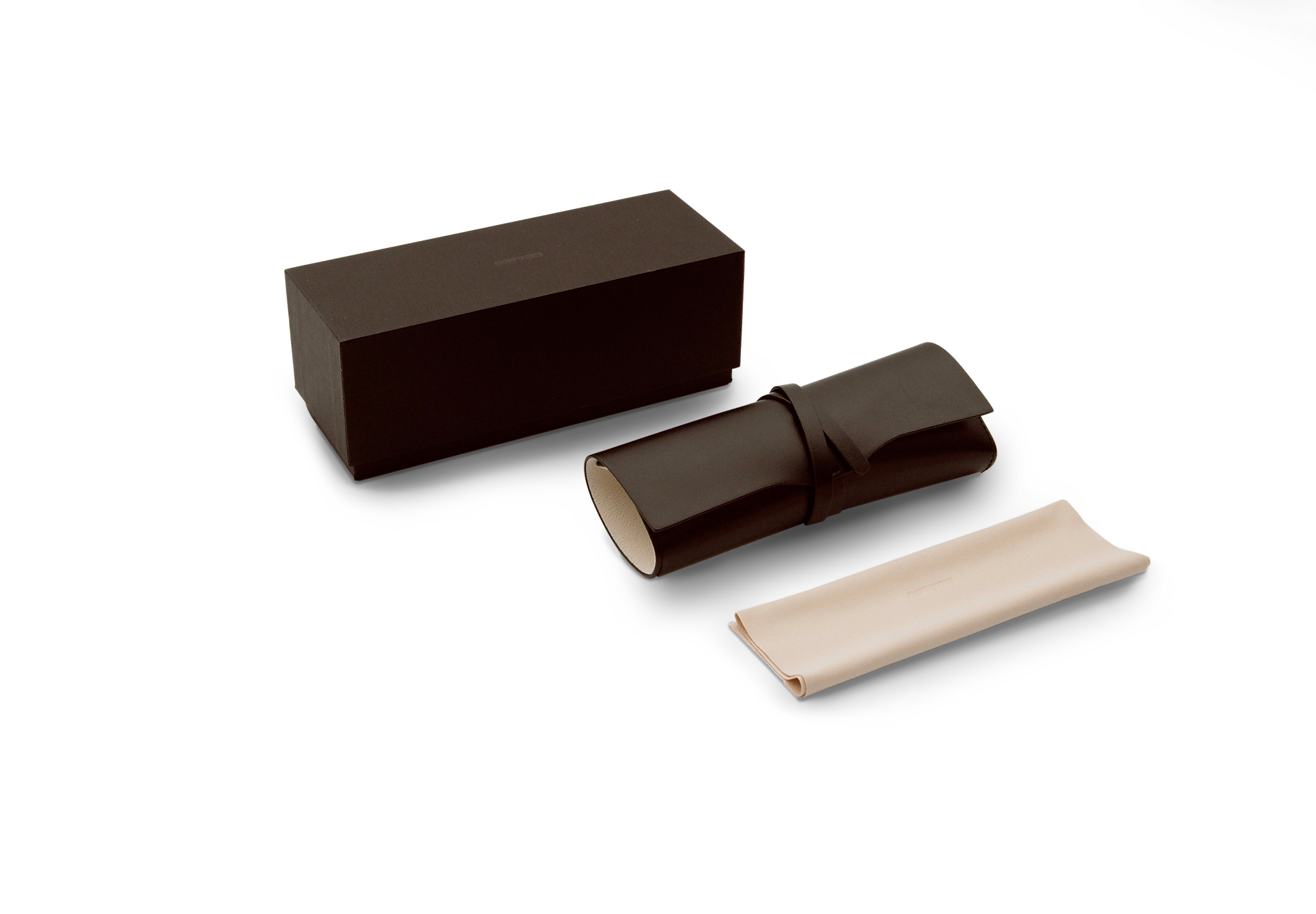 OV5588SU Oliver Peoples Black/Brown S